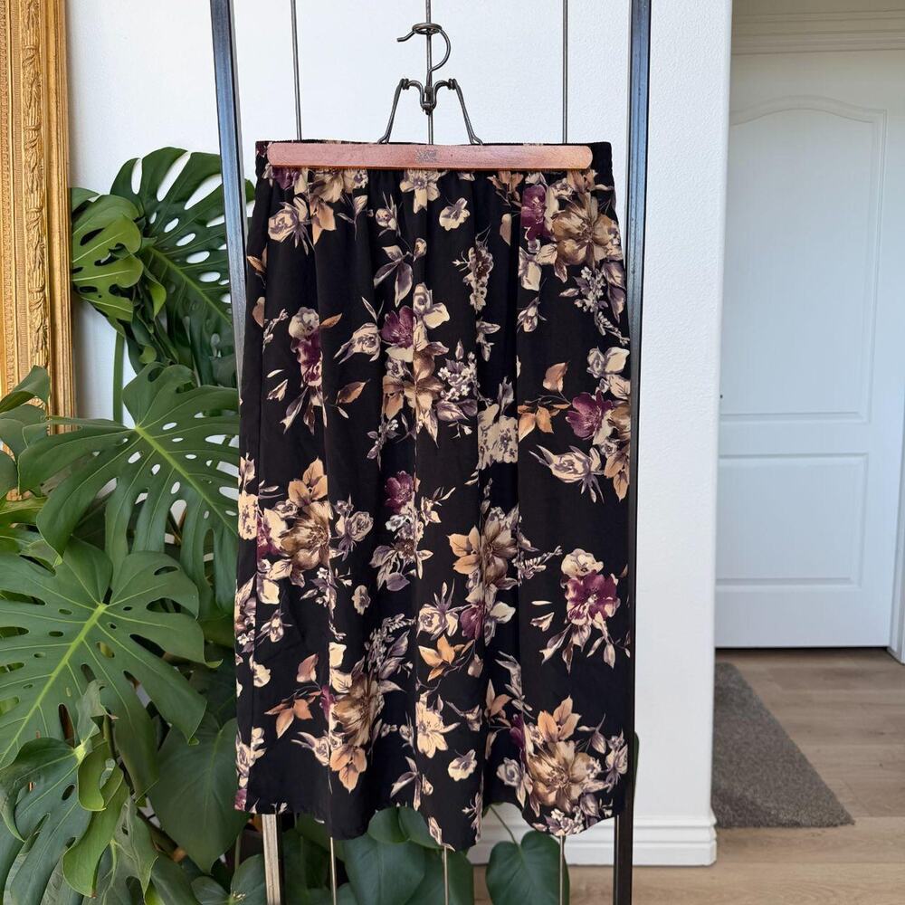 Vintage blair black floral midi